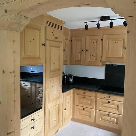 Haus Tannenweg * 阿罗萨